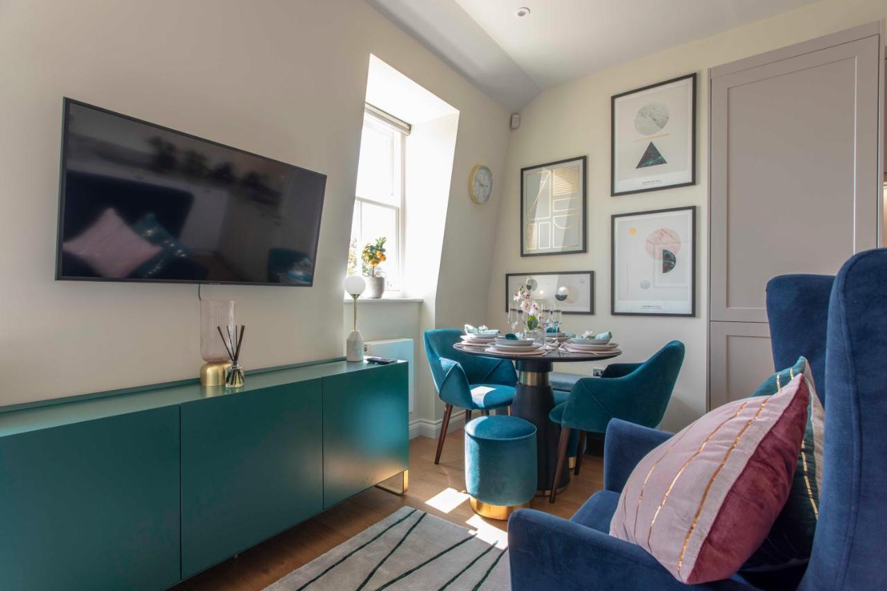 Beautiful, Modern Apartment In Hope Place Bath, 1 Bedroom Luxury City Centre Apartment With Beautiful City Views, A Stones Throw From The Royal Crescent In Bath Luaran gambar
