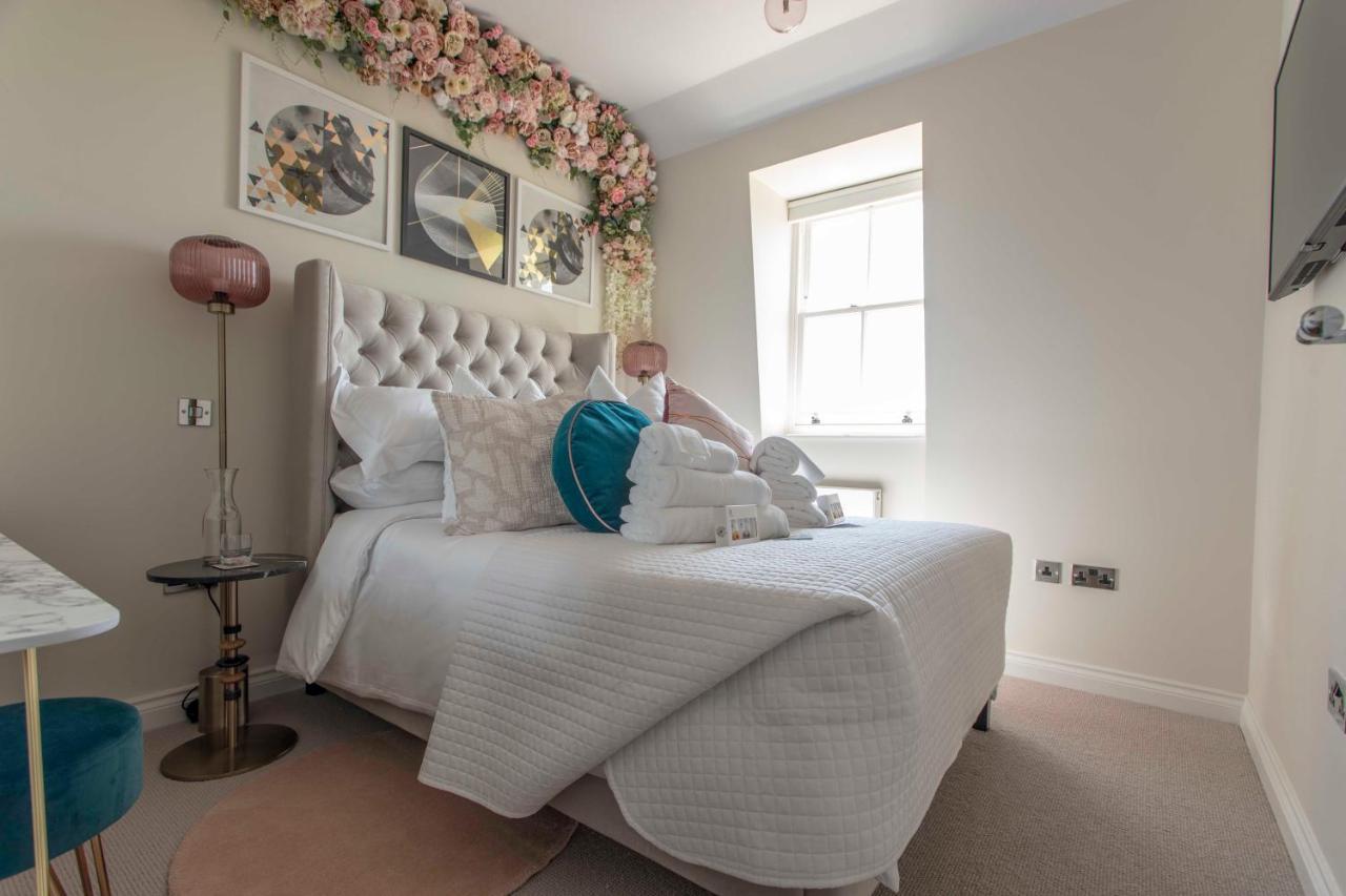 Beautiful, Modern Apartment In Hope Place Bath, 1 Bedroom Luxury City Centre Apartment With Beautiful City Views, A Stones Throw From The Royal Crescent In Bath Luaran gambar